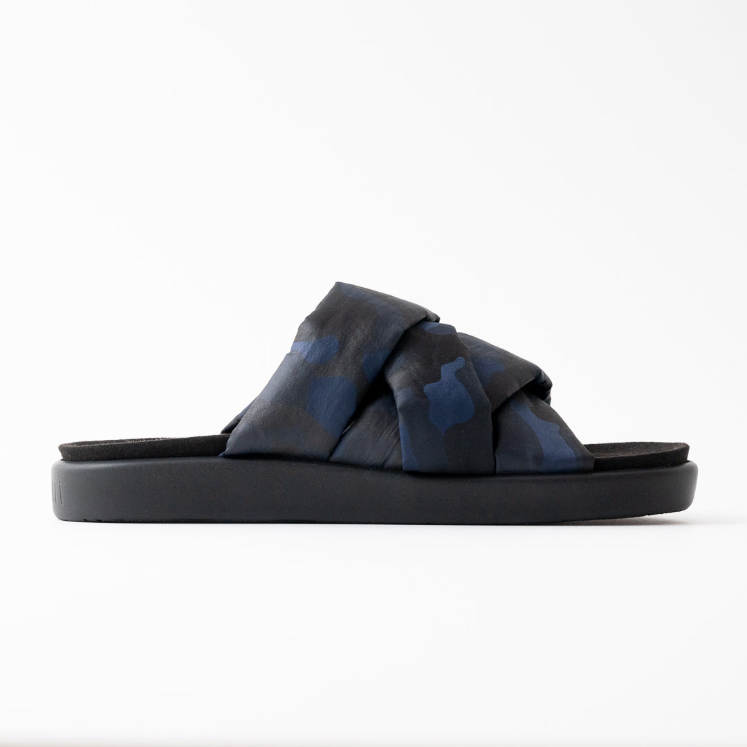 Sandale, Pantolette in blau-schwarz für Einlagen und Hallux valgus geeignet