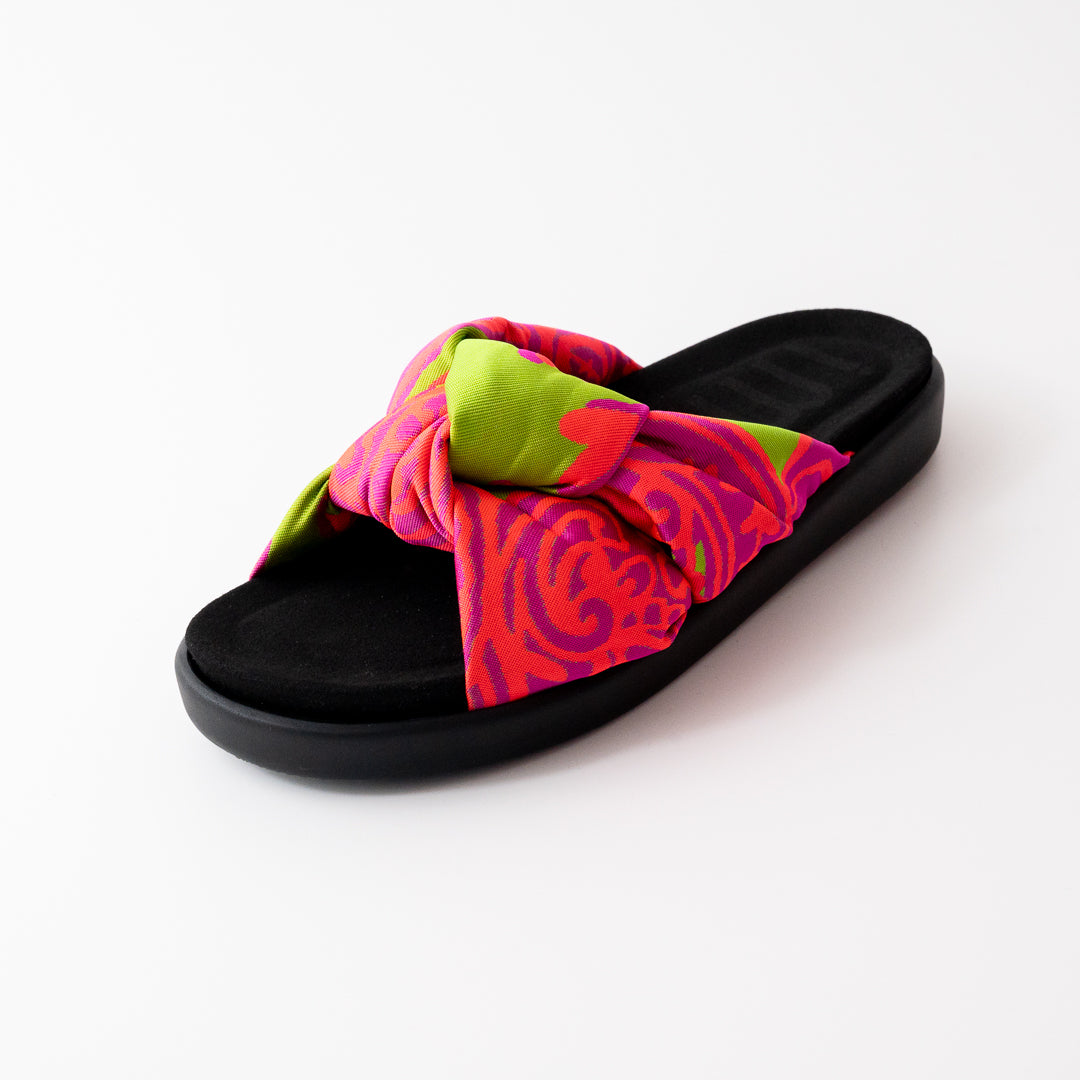 imini Anna 3004-83 stylische Pantolette in neonpink und grün, geeignet für Einlagen und Hallux valgus